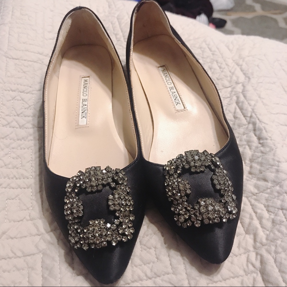 Manolo Blahnik Hangisi Flats ✨